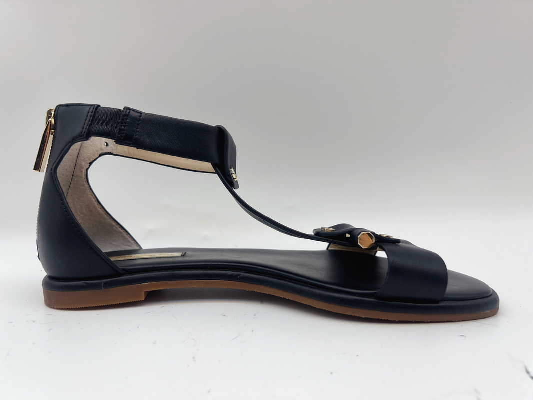 Bayan Siyah T Kayış Düz Ayakkabı Peep Toe Yumuşak Nappa Hakiki Deri Retro Roma Sandalet
